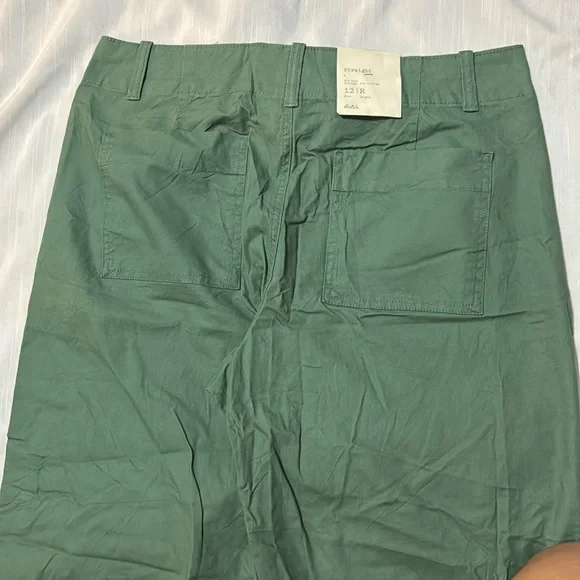 NWT straight,mid rise pants - Picture 5 of 7